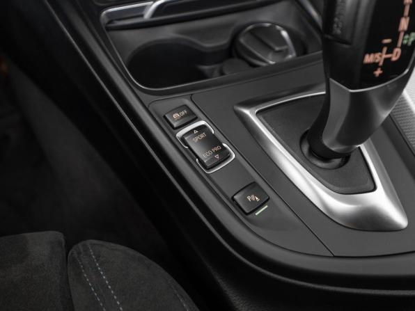BMW 3 серии VI (F3x) Рестайлинг с пробегом 2016 года, цена 2 050 000 рублей, 165287 км, седан, Автокод Объявления