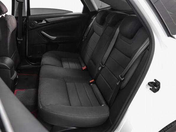 Ford Mondeo IV Рестайлинг с пробегом 2012 года, цена 949 000 рублей, 178730 км, седан, Автокод Объявления