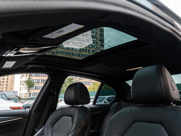 BMW 5 серии VII (G30/G31/G38) Рестайлинг с пробегом 2021 года, цена 5 598 000 рублей, 60154 км, седан, Автокод Объявления