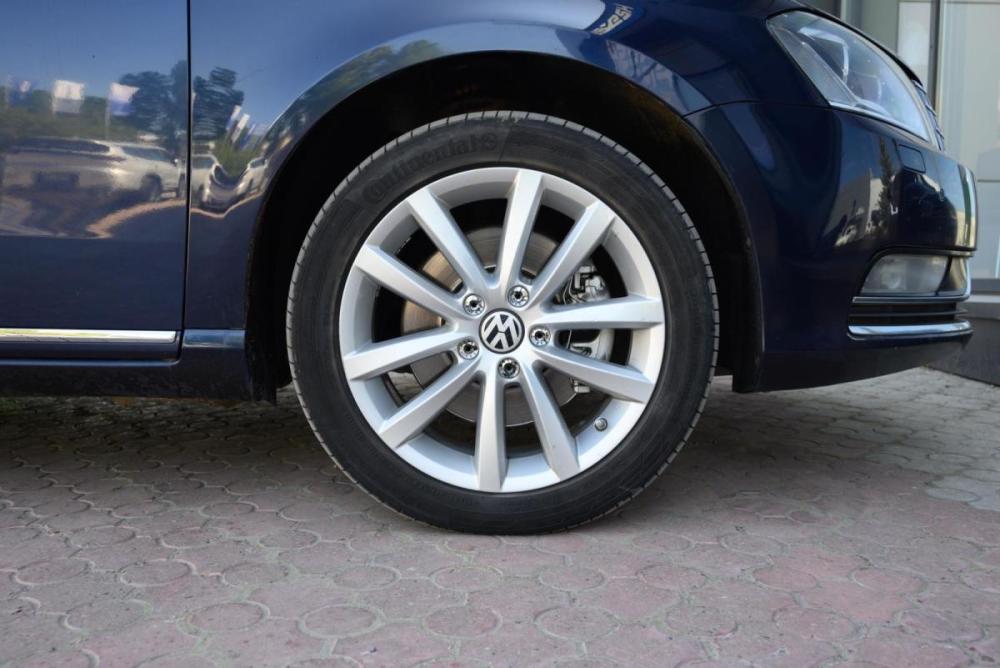 Volkswagen Passat B7 Ульяновск  - изображение 9