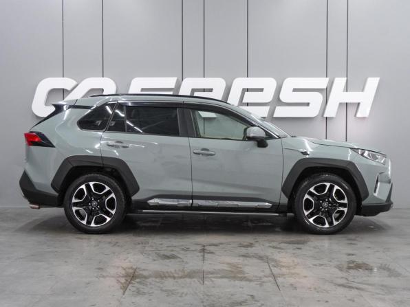 Toyota RAV4 V (XA50) с пробегом 2019 года, цена 3 498 000 рублей, 62120 км, внедорожник, Автокод Объявления