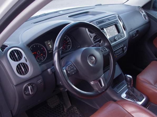 Volkswagen Tiguan I Рестайлинг с пробегом 2013 года, цена 1 395 000 рублей, 200530 км, внедорожник, Автокод Объявления