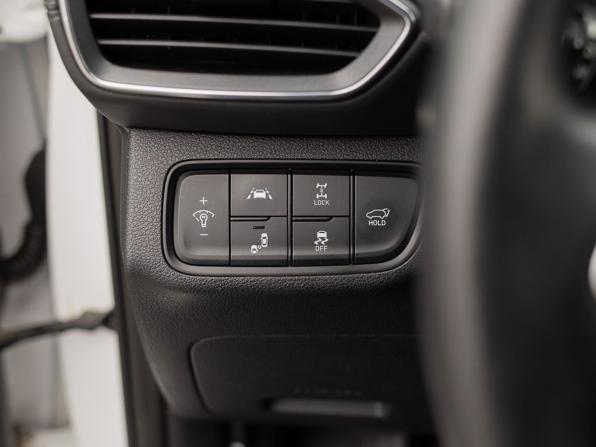 Hyundai Santa Fe IV с пробегом 2020 года, цена 3 100 000 рублей, 141045 км, внедорожник, Автокод Объявления