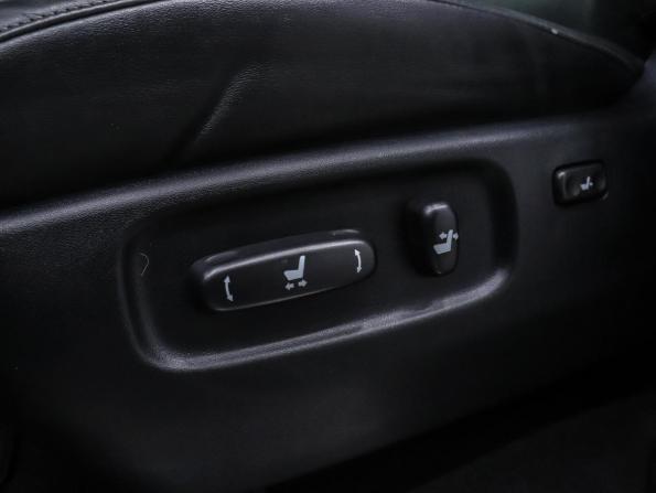 Toyota Land Cruiser 200 Series Рестайлинг 2 с пробегом 2019 года, цена 7 600 000 рублей, 160046 км, внедорожник, Автокод Объявления