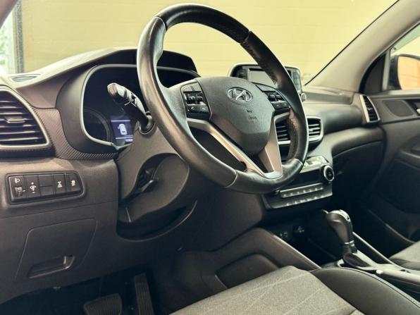 Hyundai Tucson III Рестайлинг с пробегом 2018 года, цена 2 120 000 рублей, 122548 км, внедорожник, Автокод Объявления