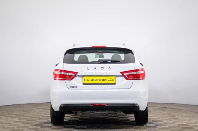 Lada (ВАЗ) Vesta I с пробегом 2022 года, цена 1 329 000 рублей, 78167 км, универсал, Автокод Объявления