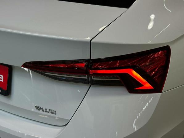 Skoda Octavia IV (A8) с пробегом 2021 года, цена 2 250 000 рублей, 126990 км, лифтбек, Автокод Объявления