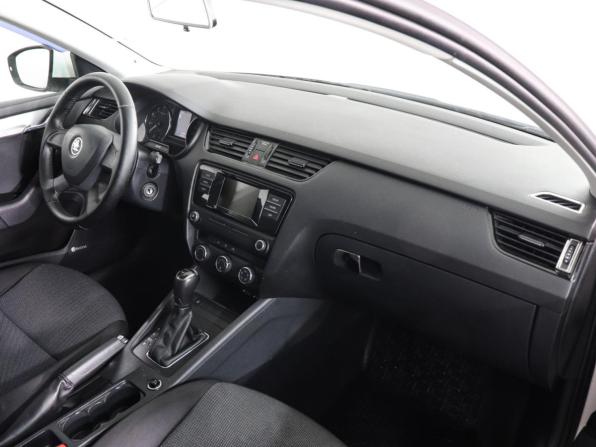 Skoda Octavia III (A7) с пробегом 2015 года, цена 1 199 000 рублей, 134830 км, лифтбек, Автокод Объявления