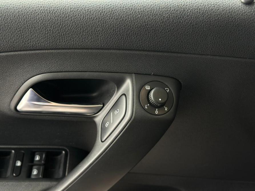 Volkswagen Polo V Рестайлинг Санкт-Петербург  - изображение 14