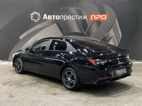 Hyundai Avante VII с пробегом 2020 года, цена 1 635 000 рублей, 115027 км, седан, Автокод Объявления