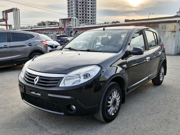 Renault Sandero I с пробегом 2010 года, цена 474 000 рублей, 211412 км, хэтчбек, Автокод Объявления