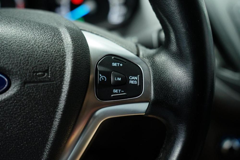 Ford Tourneo Courier I Крым  - изображение 15