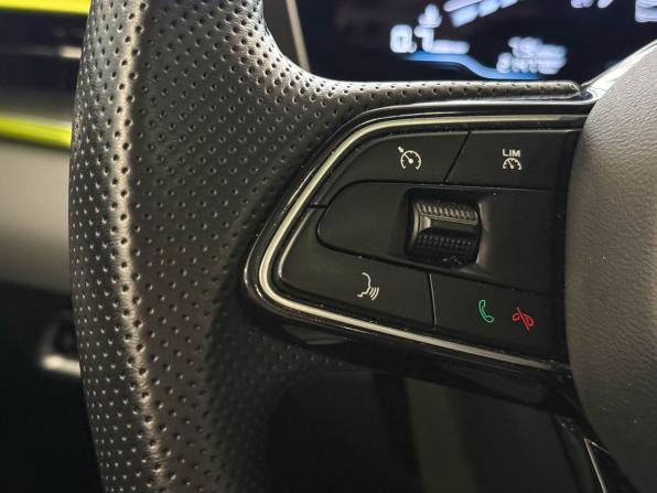 Geely Coolray I Рестайлинг с пробегом 2023 года, цена 2 035 000 рублей, 21477 км, внедорожник, Автокод Объявления