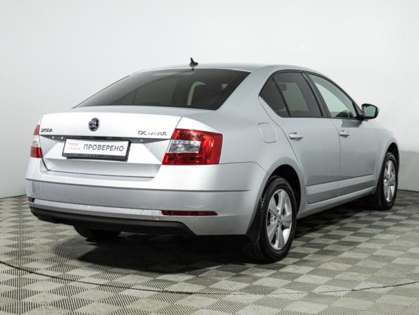 Skoda Octavia III (A7) Рестайлинг с пробегом 2019 года, цена 1 699 585 рублей, 117877 км, лифтбек, Автокод Объявления