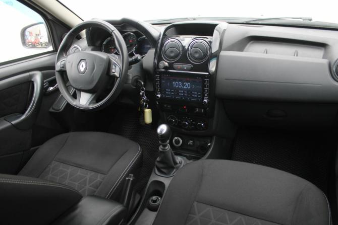 Renault Duster I Рестайлинг с пробегом 2018 года, цена 1 450 000 рублей, 112000 км, внедорожник, Автокод Объявления