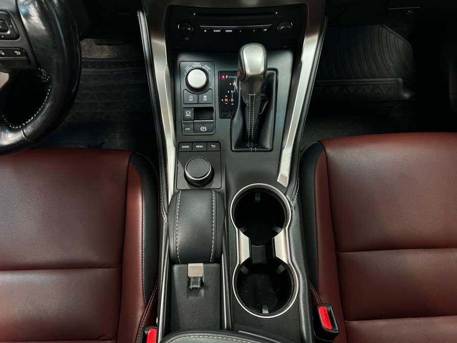 Lexus NX I Рестайлинг Казань  - изображение 18