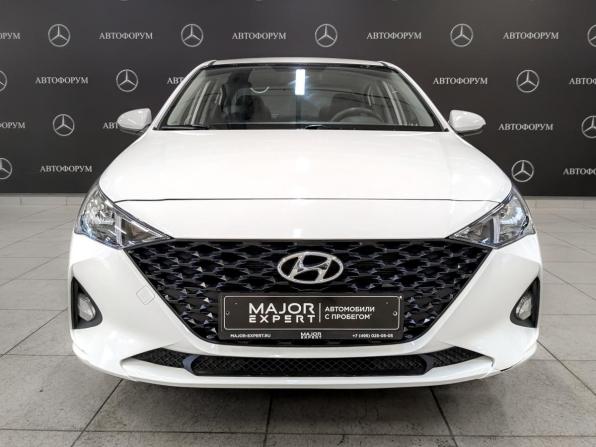 Hyundai Solaris II Рестайлинг с пробегом 2022 года, цена 1 650 000 рублей, 51658 км, седан, Автокод Объявления