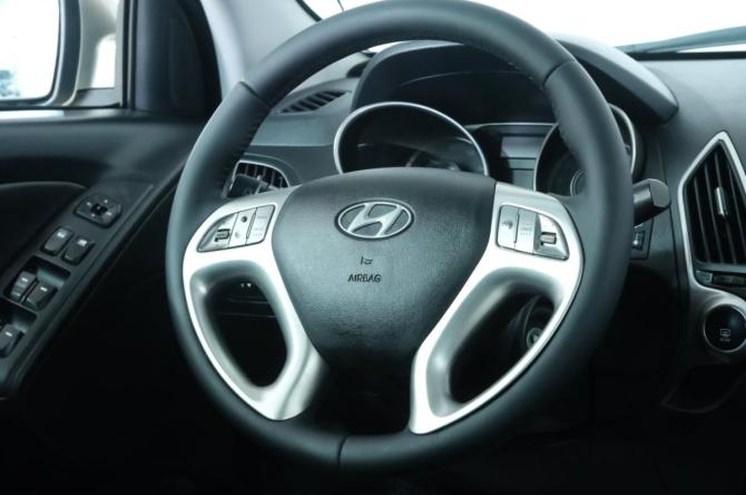 Hyundai ix35 I с пробегом 2010 года, цена 1 449 000 рублей, 220000 км, внедорожник, Автокод Объявления
