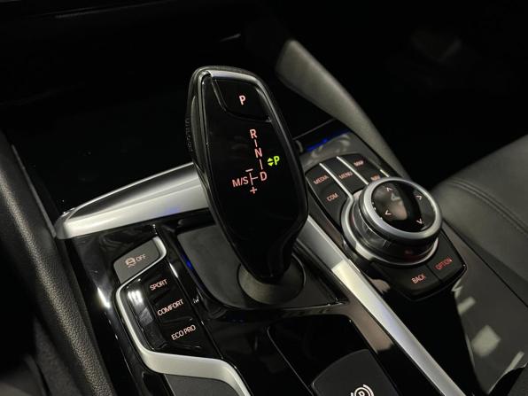 BMW 5 серии VII (G30/G31/G38) с пробегом 2017 года, цена 2 850 000 рублей, 48130 км, седан, Автокод Объявления