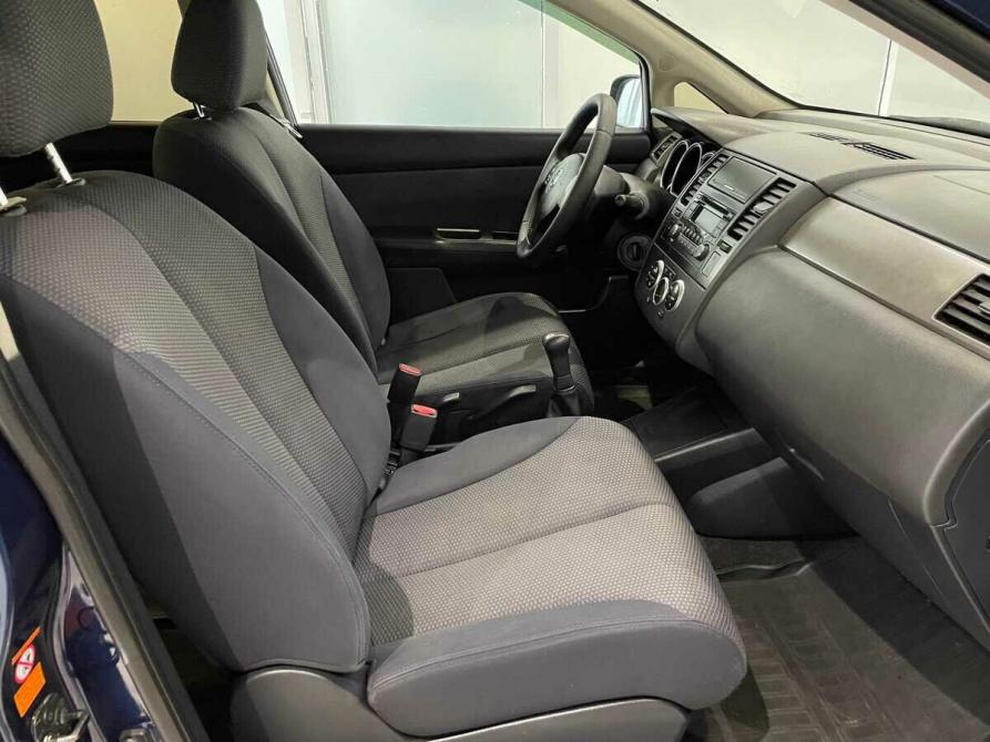 Nissan Tiida I Москва  - изображение 9