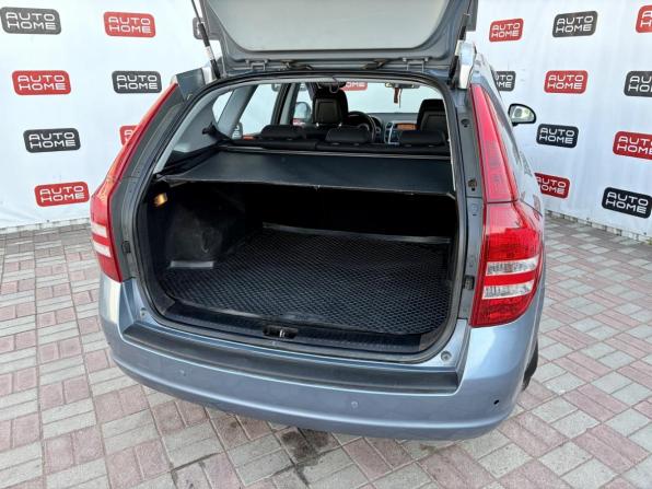 Kia Ceed I с пробегом 2008 года, цена 599 990 рублей, 238000 км, универсал, Автокод Объявления