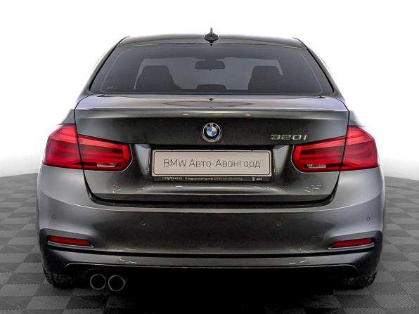 BMW 3 серии VI (F3x) Рестайлинг с пробегом 2018 года, цена 2 780 000 рублей, 52855 км, седан, Автокод Объявления