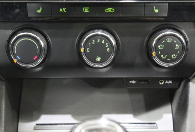 Skoda Octavia III (A7) с пробегом 2015 года, цена 1 470 000 рублей, 165153 км, лифтбек, Автокод Объявления