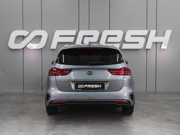 Kia Ceed III с пробегом 2018 года, цена 1 599 000 рублей, 167062 км, универсал, Автокод Объявления