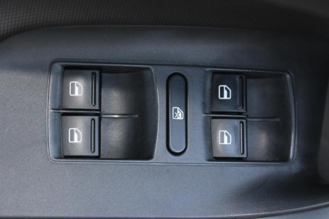 SEAT Ibiza IV с пробегом 2011 года, цена 427 000 рублей, 236310 км, хэтчбек, Автокод Объявления