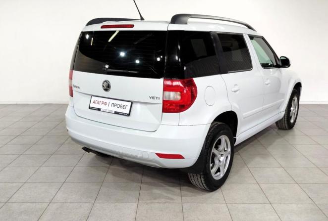 Skoda Yeti I Рестайлинг с пробегом 2014 года, цена 980 000 рублей, 115366 км, внедорожник, Автокод Объявления