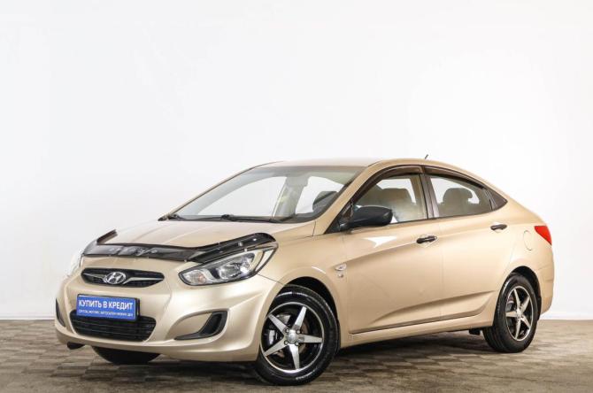 Hyundai Solaris I с пробегом 2014 года, цена 1 049 000 рублей, 129000 км, седан, Автокод Объявления