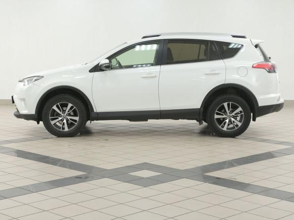 Toyota RAV4 IV (XA40) Рестайлинг с пробегом 2016 года, цена 1 936 000 рублей, 192500 км, внедорожник, Автокод Объявления