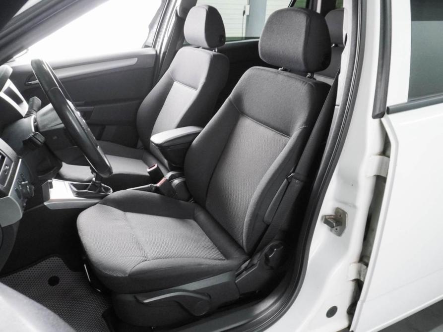 Opel Astra H Рестайлинг Воронеж  - изображение 9