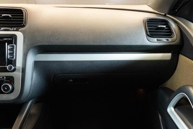 Volkswagen Scirocco III с пробегом 2011 года, цена 1 150 000 рублей, 186693 км, хэтчбек, Автокод Объявления