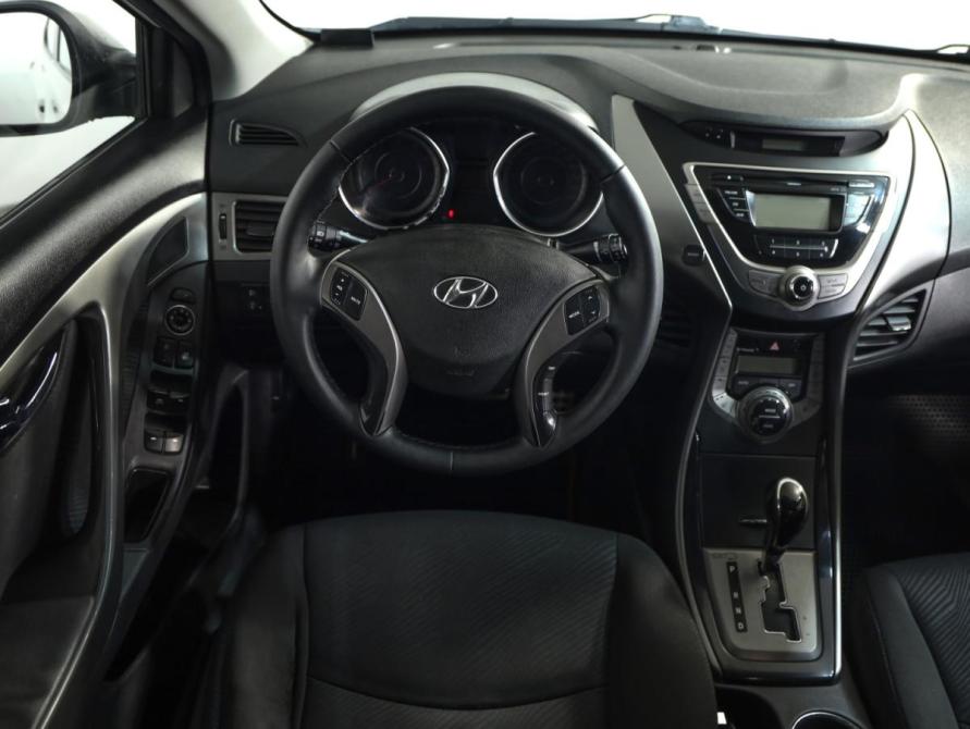 Hyundai Elantra V (MD) Рестайлинг Санкт-Петербург  - изображение 10