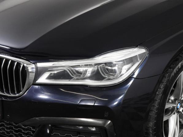 BMW 7 серии VI (G11/G12) с пробегом 2018 года, цена 3 395 700 рублей, 122022 км, седан, Автокод Объявления