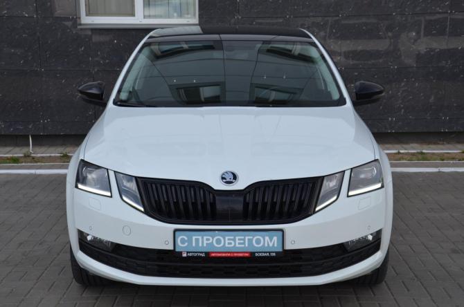 Skoda Octavia III (A7) Рестайлинг с пробегом 2018 года, цена 1 739 900 рублей, 141941 км, лифтбек, Автокод Объявления