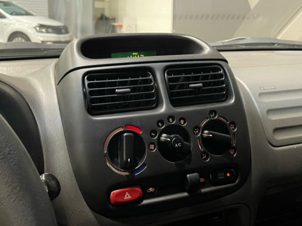 Suzuki Ignis I (HT) с пробегом 2001 года, цена 325 000 рублей, 340869 км, хэтчбек, Автокод Объявления