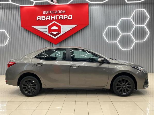 Toyota Corolla XI (E160 E170 E180) Рестайлинг 1 с пробегом 2017 года, цена 1 650 000 рублей, 67396 км, седан, Автокод Объявления