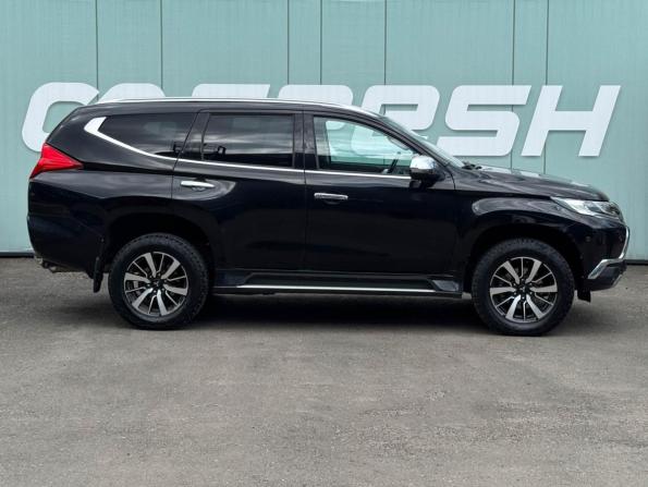 Mitsubishi Pajero Sport III с пробегом 2017 года, цена 2 349 000 рублей, 202579 км, внедорожник, Автокод Объявления