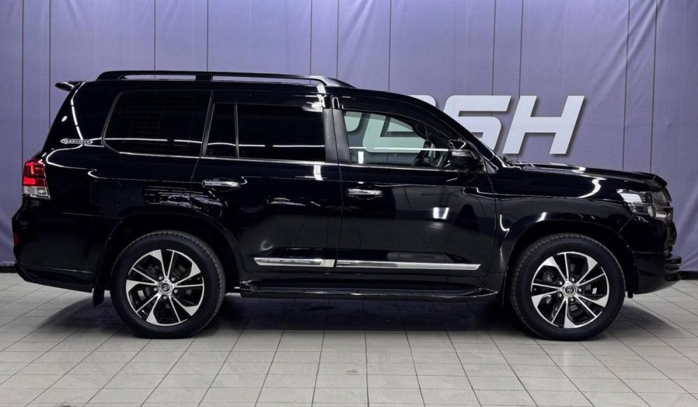 Toyota Land Cruiser 200 Series Рестайлинг 2 Благовещенск  - изображение 5