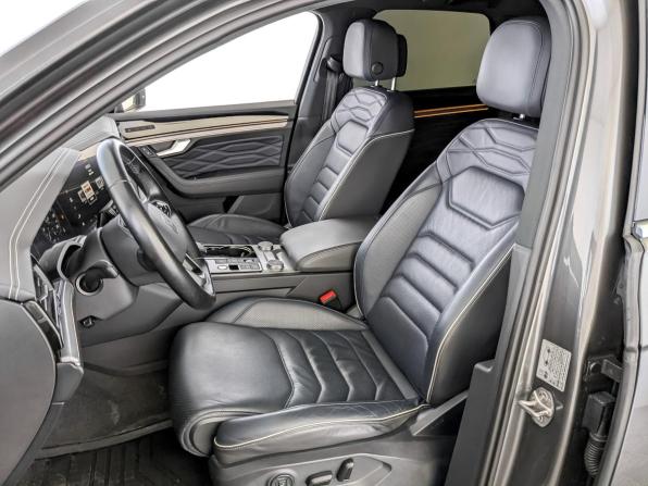 Volkswagen Touareg III с пробегом 2021 года, цена 6 190 000 рублей, 122191 км, внедорожник, Автокод Объявления
