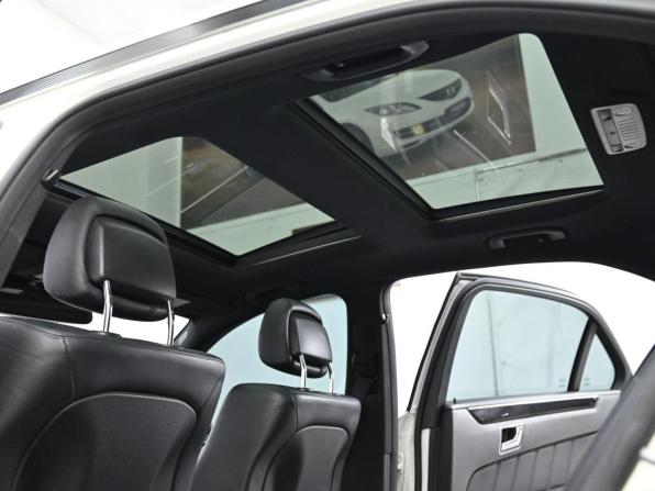 Mercedes-Benz E-Класс IV (W212 S212 C207) с пробегом 2010 года, цена 959 000 рублей, 160413 км, седан, Автокод Объявления