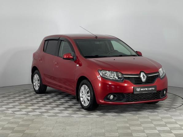 Renault Sandero II с пробегом 2014 года, цена 680 000 рублей, 221000 км, хэтчбек, Автокод Объявления