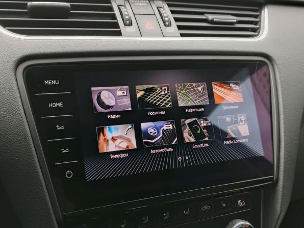 Skoda Octavia III (A7) Рестайлинг с пробегом 2018 года, цена 1 690 000 рублей, 169825 км, лифтбек, Автокод Объявления