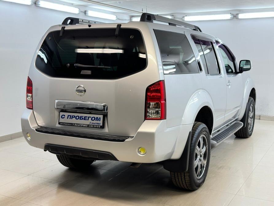 Nissan Pathfinder III Рестайлинг Москва  - изображение 4