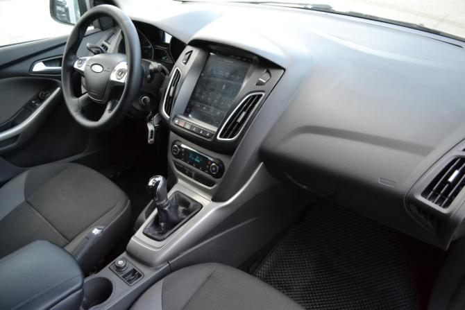 Ford Focus III с пробегом 2012 года, цена 800 000 рублей, 120464 км, седан, Автокод Объявления