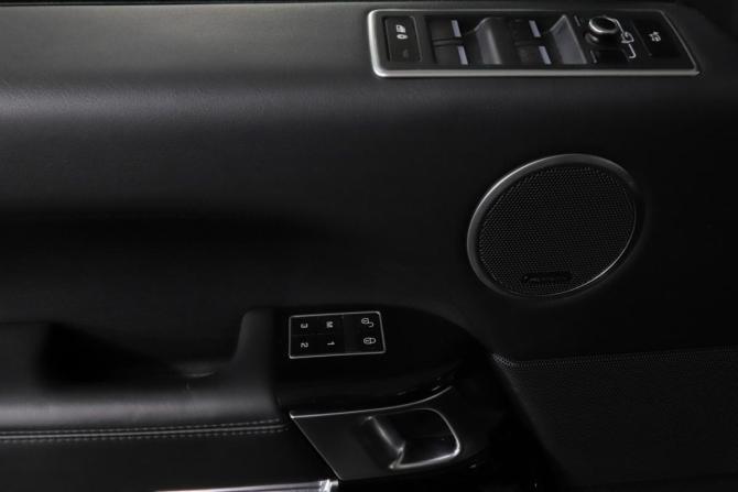 Land Rover Range Rover IV с пробегом 2015 года, цена 4 599 000 рублей, 90229 км, внедорожник, Автокод Объявления