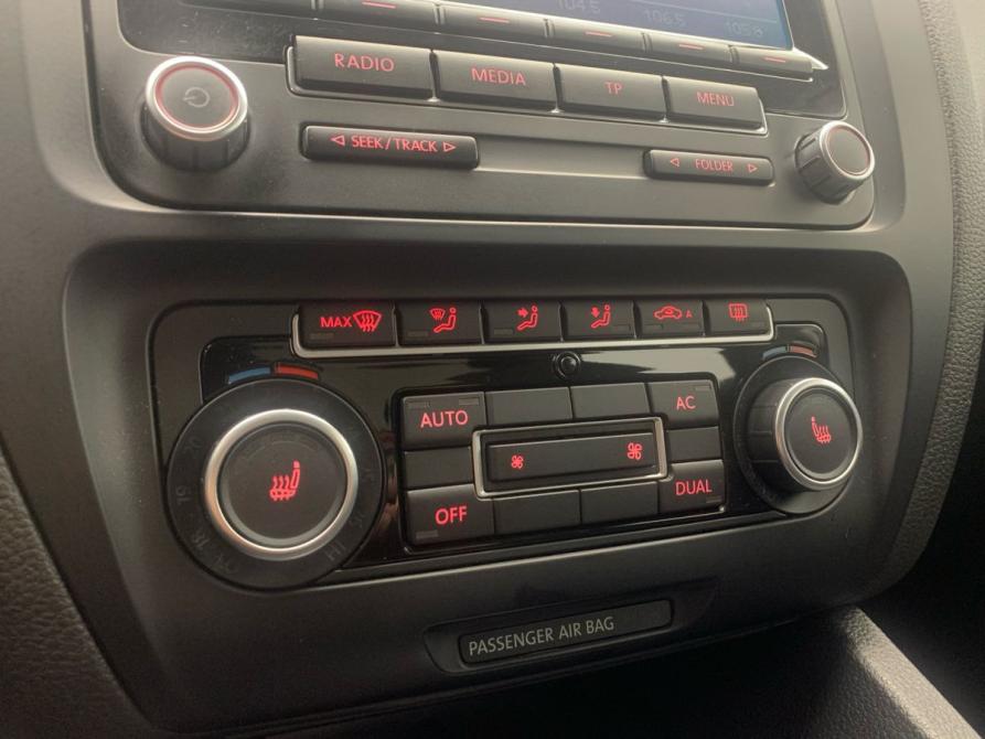 Volkswagen Jetta VI Мурманск  - изображение 21