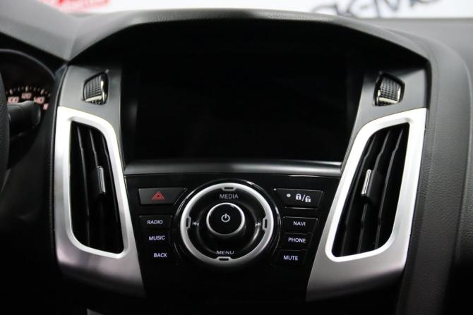 Ford Focus III с пробегом 2012 года, цена 695 950 рублей, 141975 км, седан, Автокод Объявления